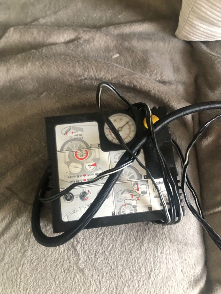 Electric bmw car tyre pump 