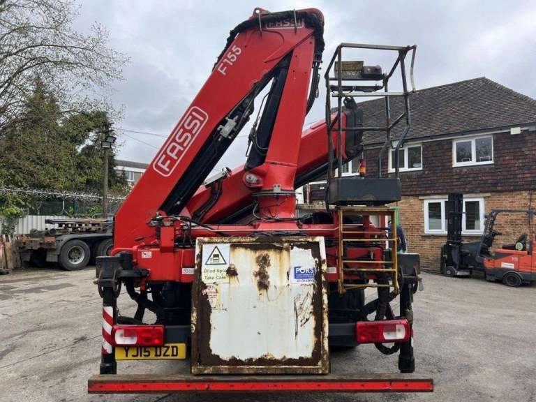 2015 DAF CF-370 6X2 CRANE VEHICLE