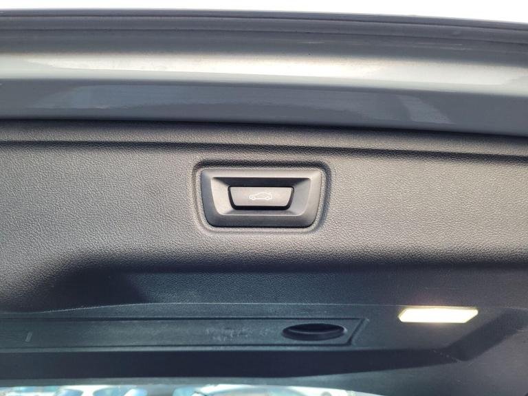 2023 BMW 3 Series 2.0 330e 12kWh M Sport Touring Auto Euro 6 (s/s) 5dr ESTATE Petrol/Electric Hyb...