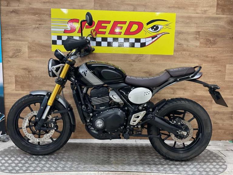 TRIUMPH SCRAMBLER 400X