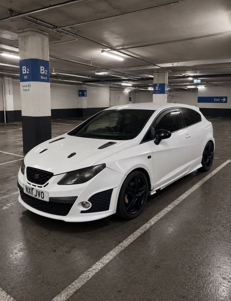 Seat, IBIZA, Cupra, Hatchback, 2011, Semi-Auto, 1390 (cc), 3 doors