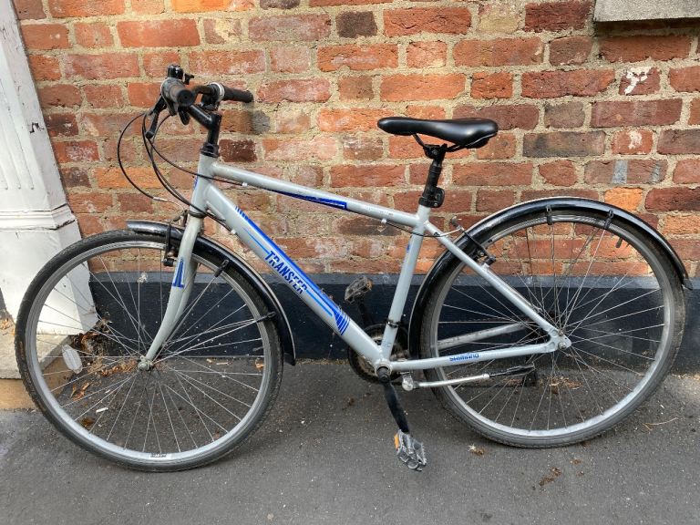 Apollo Transfer bike 55cm frame, Shimano gears, mud guards and reflectors 