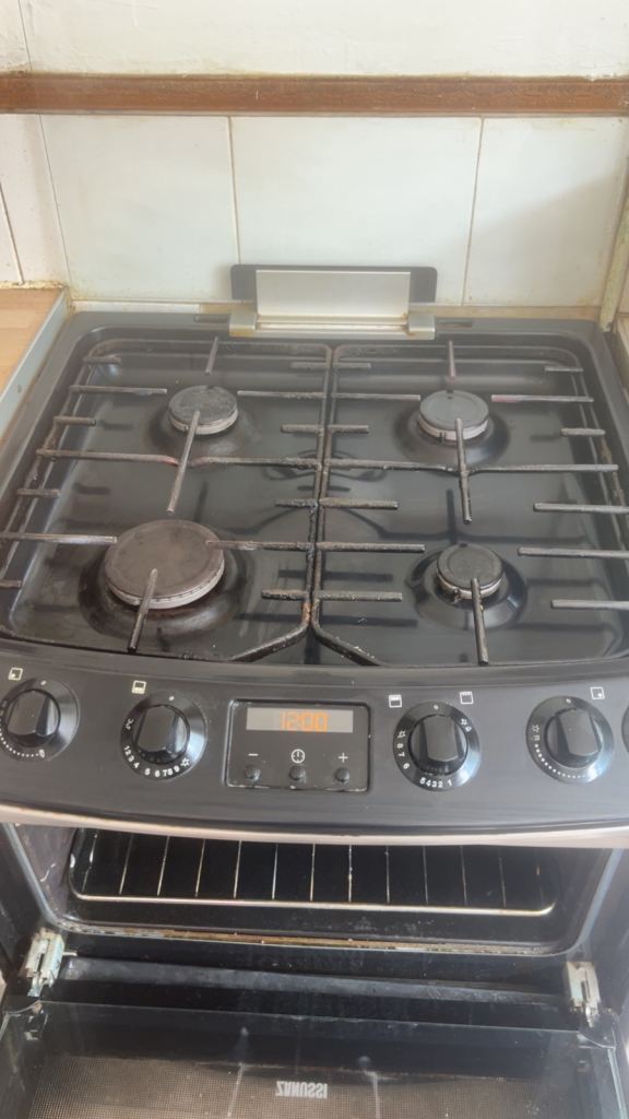 Zanussi Gas Cooker with Double Oven – Black, Good Condition FREE