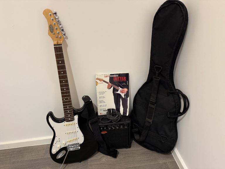 LEFT HANDED Electric  STAGG GUITA