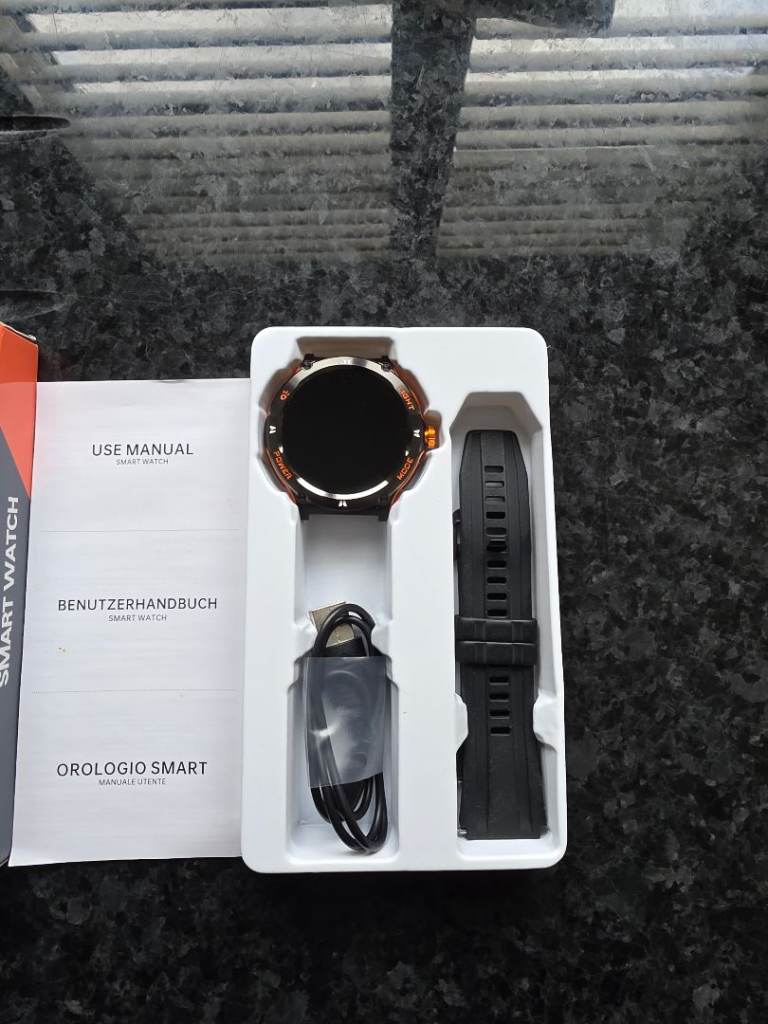 Smart watch with flash light
