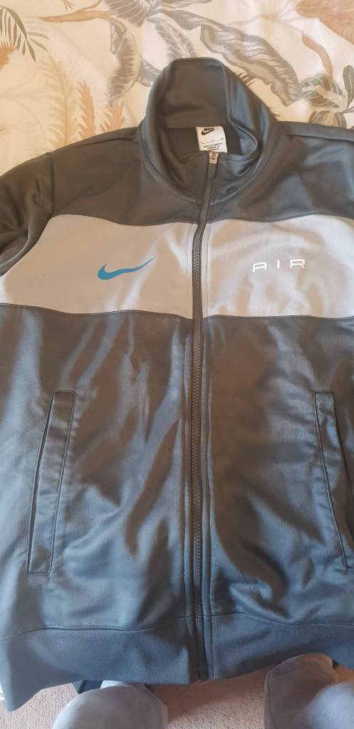Nike air max track suit set size s