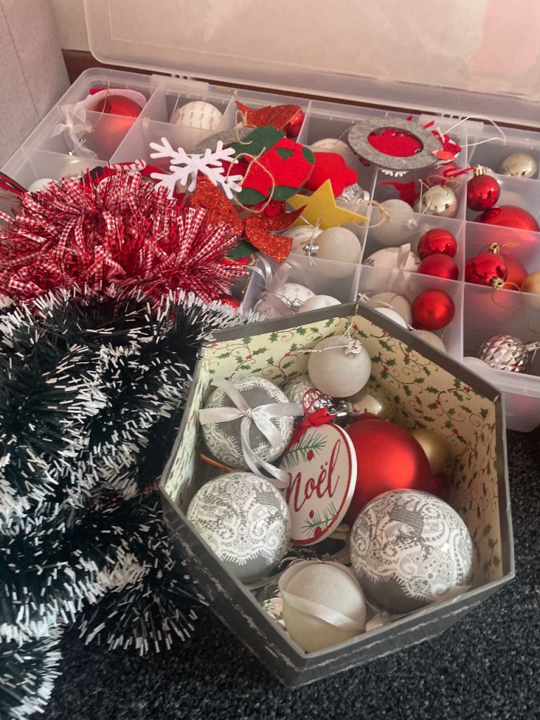 Free Xmas decorations 