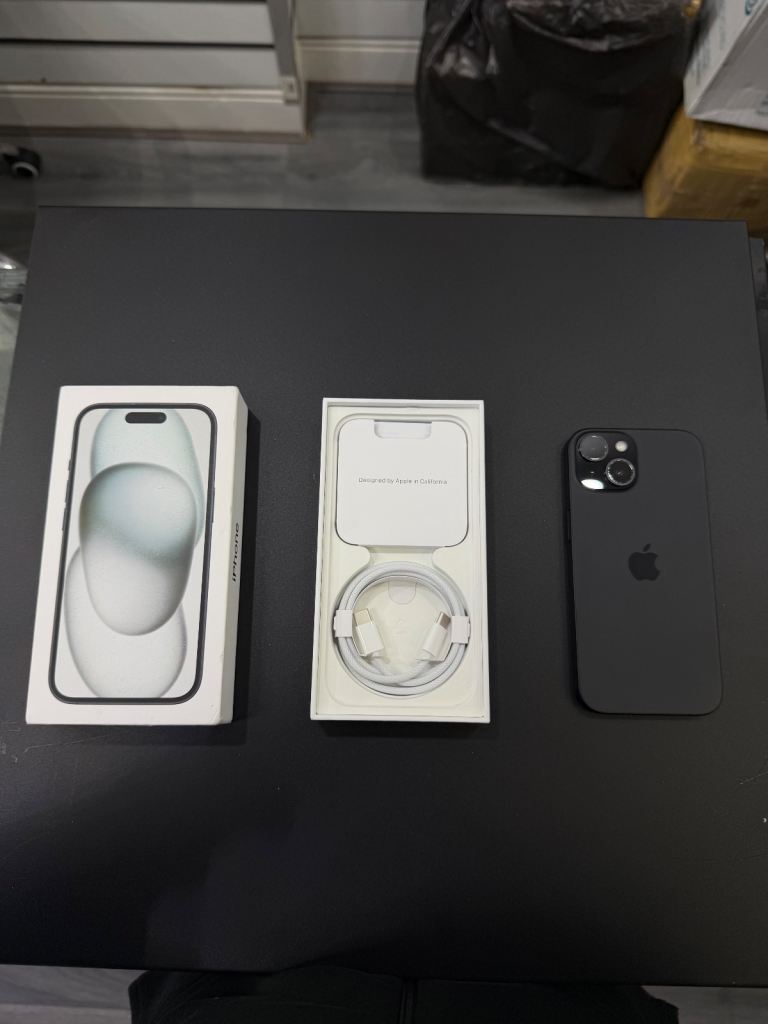 Apple iPhone 15 128GB Black (Unlocked) in Excellent Condition Fully Boxed 90% BH🔋