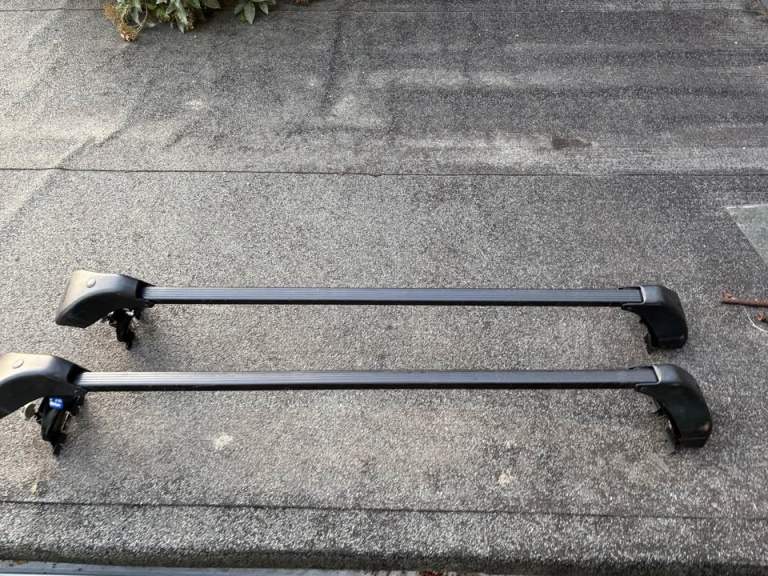 Roof bars volvo s60 2003 MK1