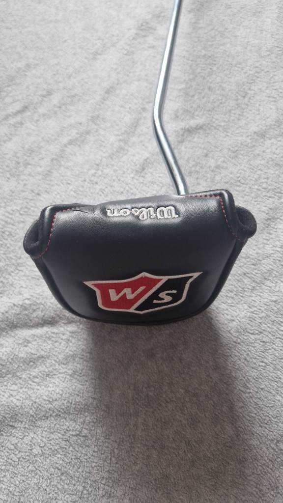 Wilson Deep Red Mallet putter