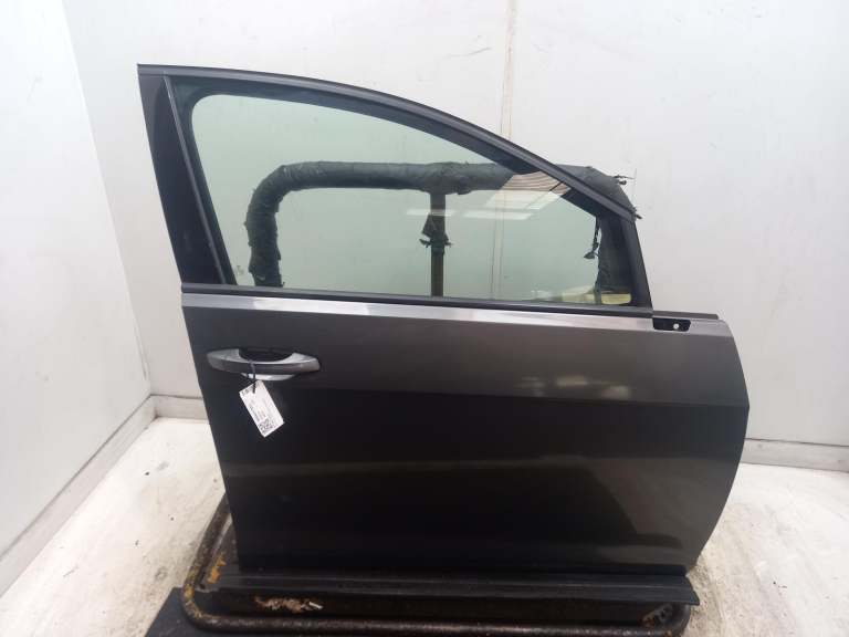 Volkswagen Golf Right Front Door O/S 2013-2020 Grey 5 Door Hatchback