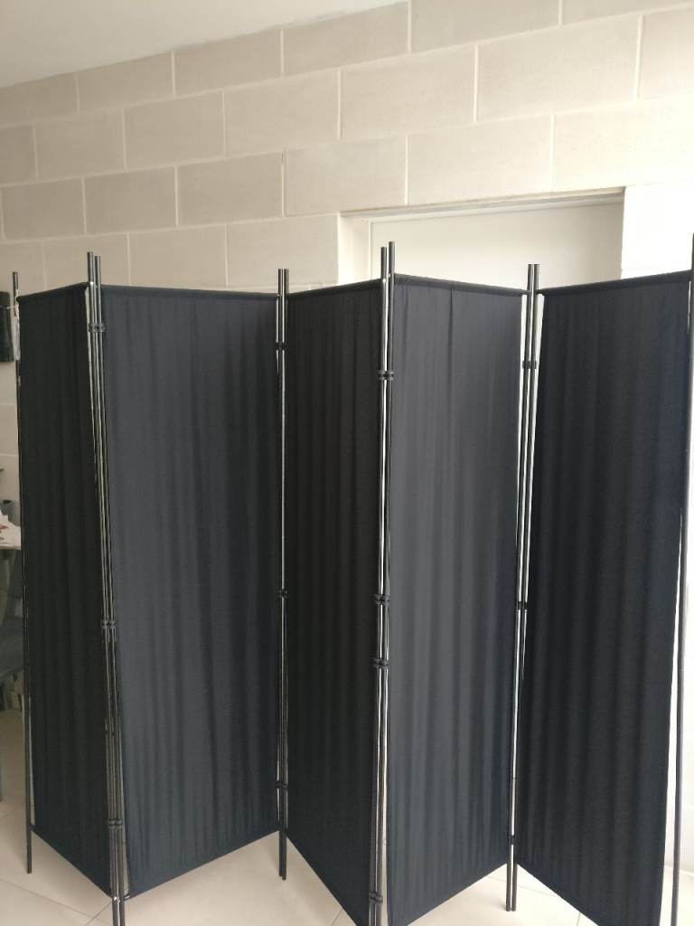 Room Divider / Privacy Screen