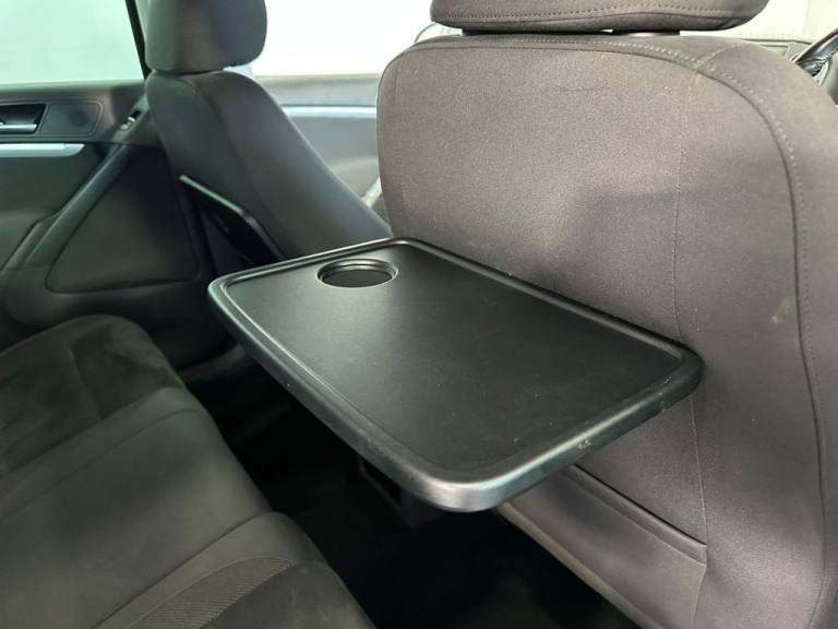 2015 Volkswagen Tiguan 2.0 TDI BlueMotion Tech Match SUV 5dr Diesel Manual 2WD Euro 5 (s/s) (140 ...