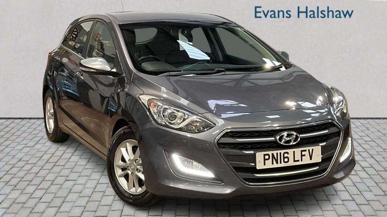 2016 Hyundai i30 1.6 CRDi Blue Drive SE Nav 5dr Hatchback Diesel Manual