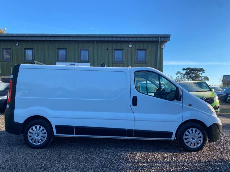 2013 Vauxhall Vivaro 2.0CDTI [115PS] Van 2.9t Euro 5 PANEL VAN DIESEL Manual