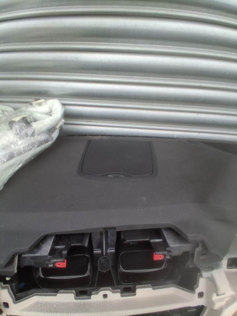 BMW X3M OR X4M AIRBAG KIT WITH HUD AND H/K