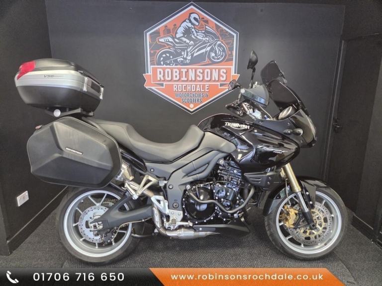2010 10 Triumph Tiger 1050  nice extra's fitted