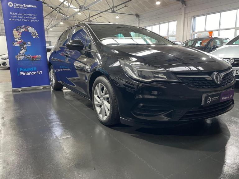 2020 Vauxhall Astra 1.5 Turbo D SE 5dr HATCHBACK DIESEL Manual