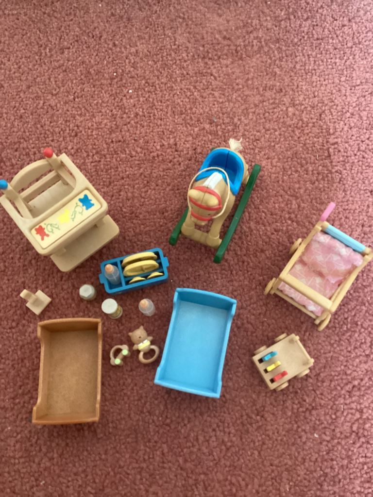 Sylvanian families baby furniture and accessories 