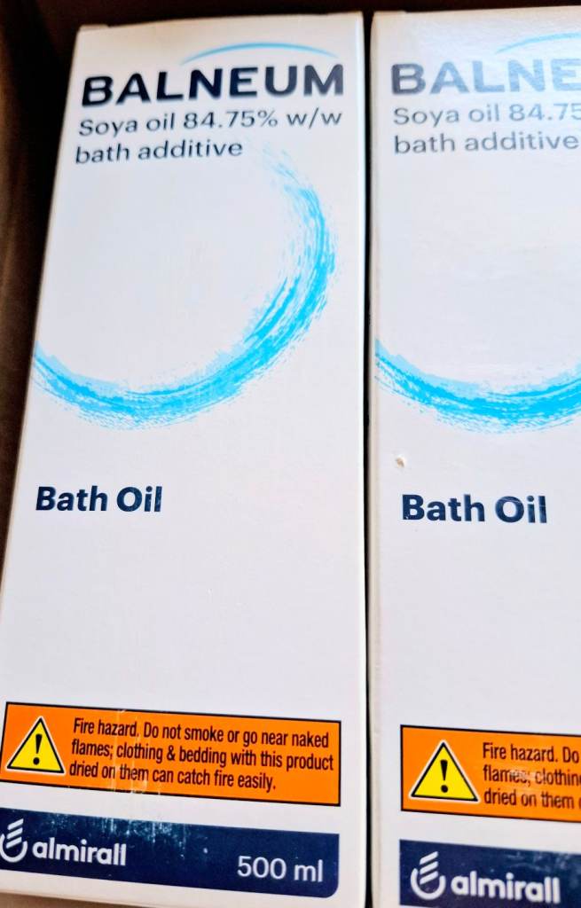 Medicinal oil and shampoo