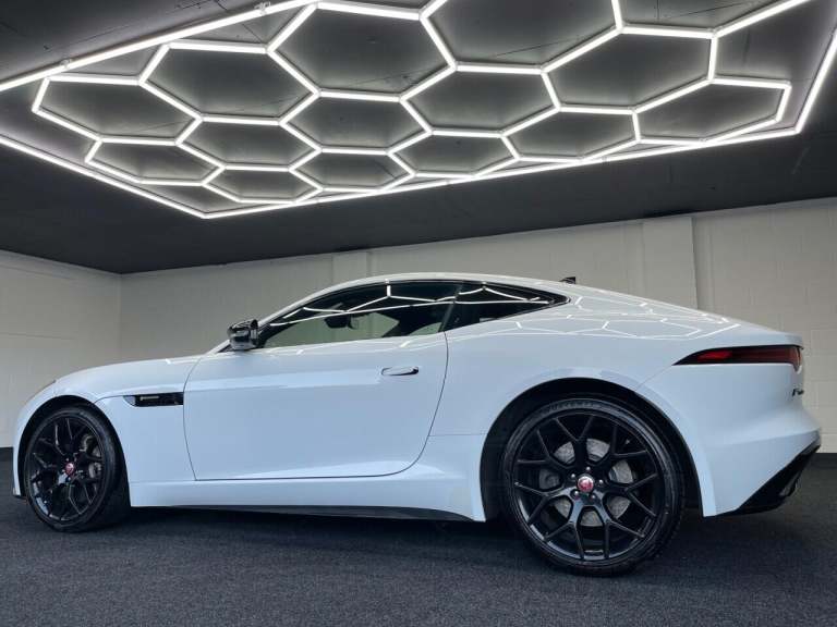 2019 Jaguar F-Type 2.0 R-Dynamic 2dr Auto COUPE PETROL Automatic