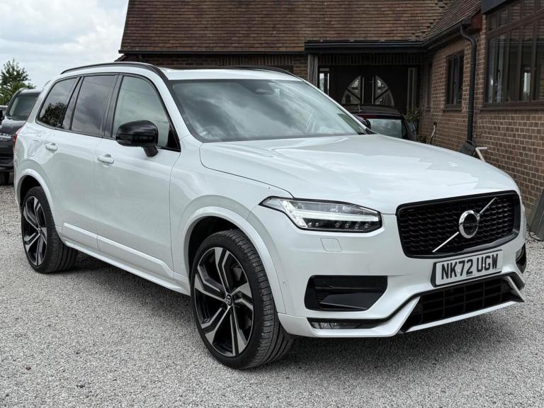VOLVO XC90 2.0 B5 MHEV Ultimate Dark Auto 4WD Euro 6 (s/s) 5dr 2023