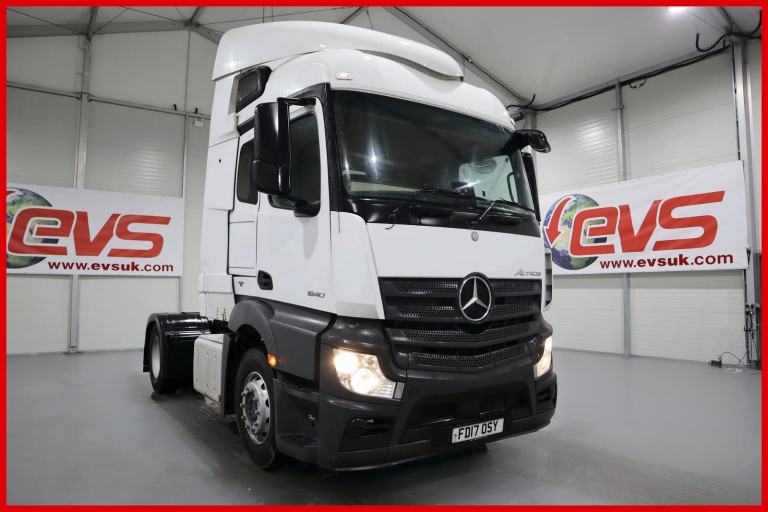 2017 (17 PLATE) Mercedes Benz ACTROS 1840 4x2 Euro 6 Tractor Units