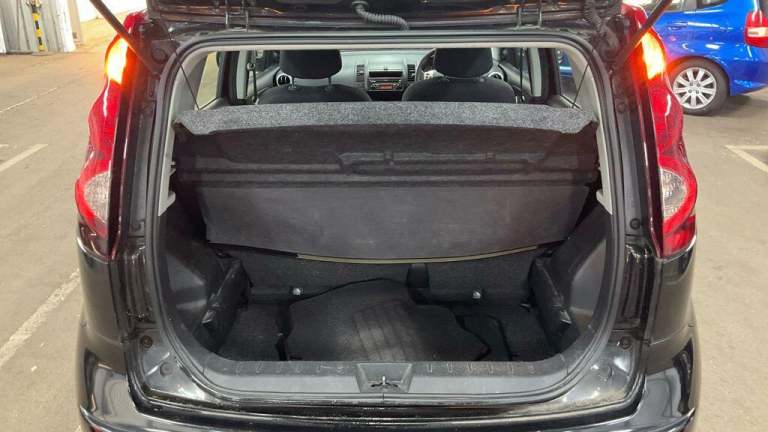 2009 Nissan Note 1.4 Visia 5dr MPV PETROL Manual