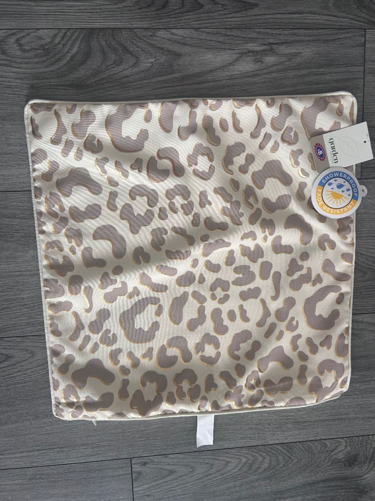  5 Brand New Graden Leopard Print Cushion Cover