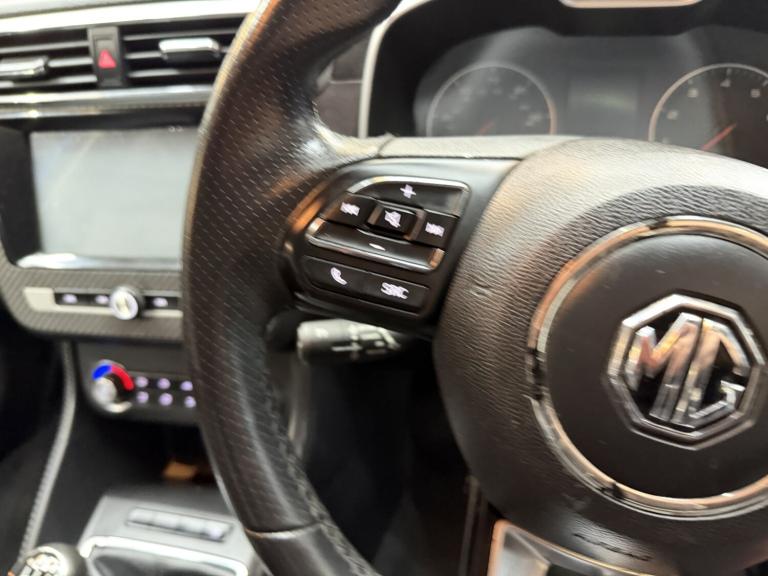 MG MG ZS 1.5 VTi-TECH Exclusive 2018