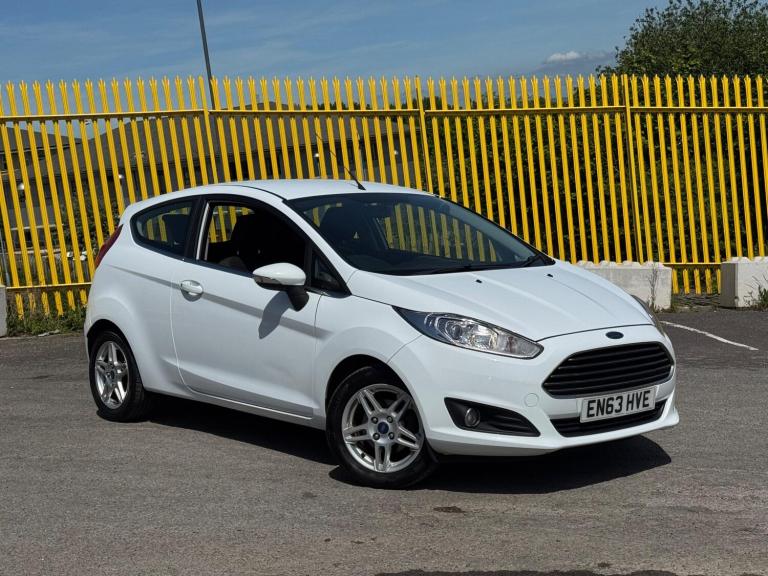 2014 Ford Fiesta 1.25 Zetec Euro 5 3dr HATCHBACK Petrol Manual