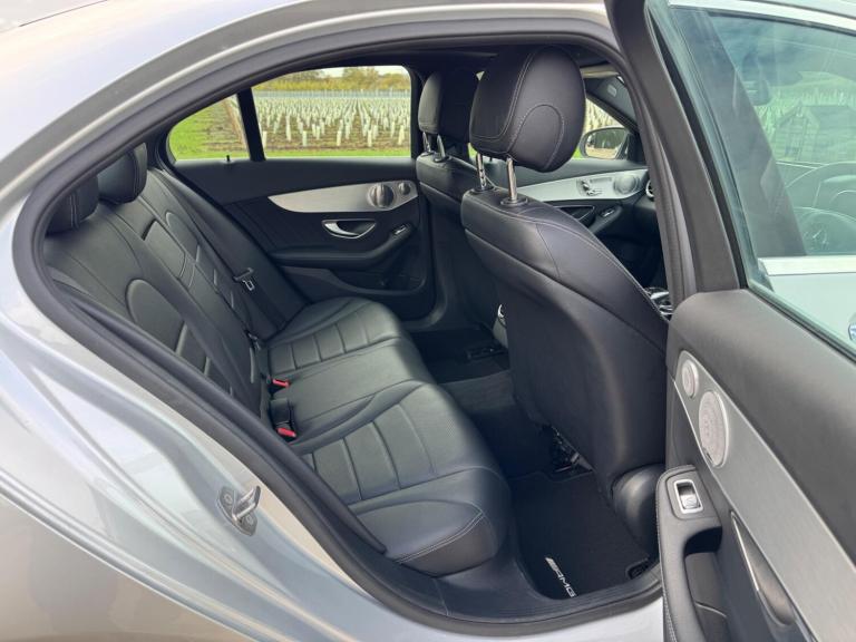 2016 Mercedes-Benz C Class 2.1 C220d AMG Line (Premium Plus) 7G-Tronic+ Euro 6 (s/s) 4dr SALOON D...