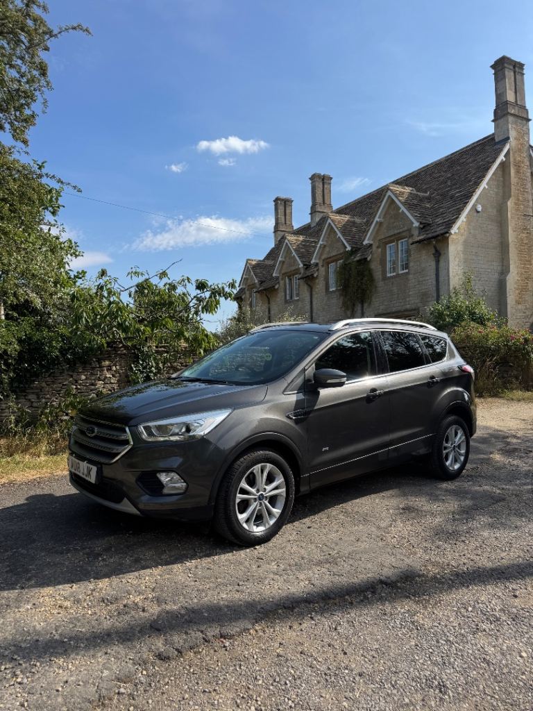 Ford, KUGA, Hatchback, 2018, Other, 1498 (cc), 5 doors