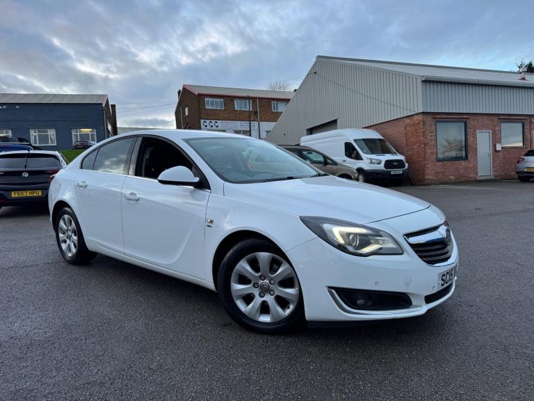 2015 Vauxhall Insignia 2.0 CDTi [140] ecoFLEX SRi Nav 5dr [Start Stop] HATCHBACK Diesel Manual