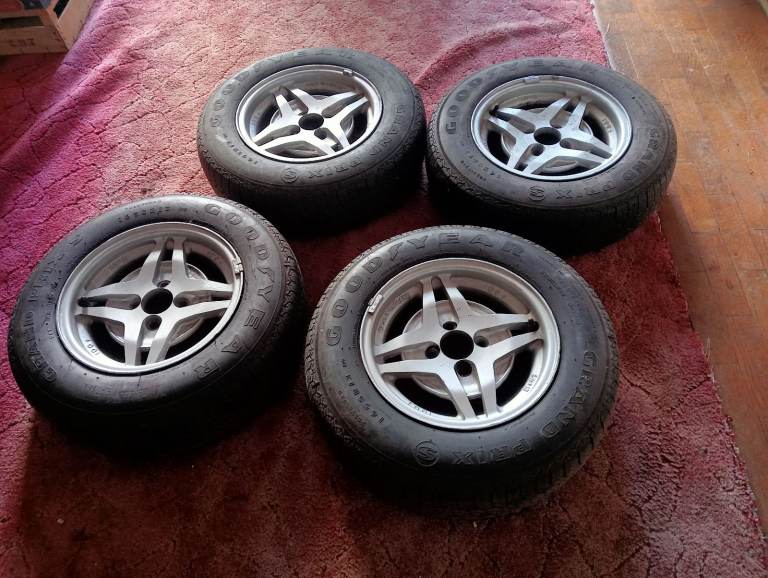 Triumph Spitfire Herald ALLOY WHEELS 