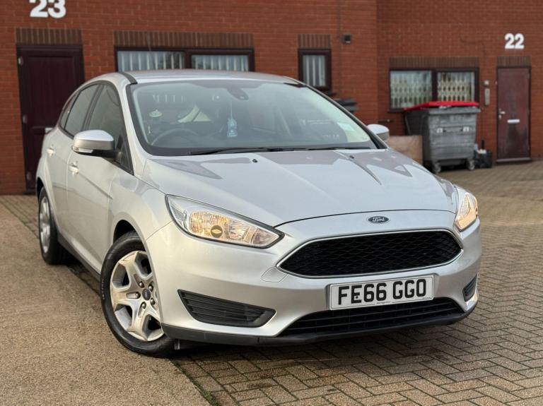 2016 Ford Focus 1.0T EcoBoost 99g Style Euro 6 (s/s) 5dr HATCHBACK Petrol Manual