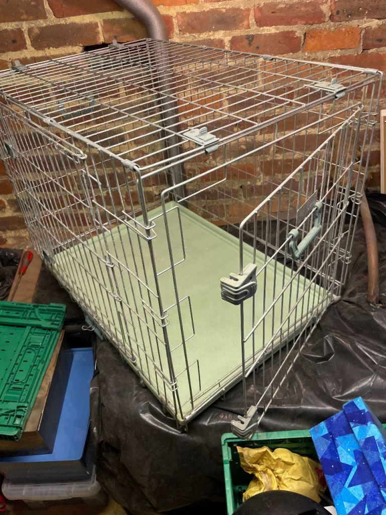 Dog crate