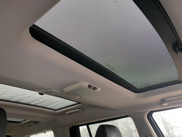 2015 Land Rover Discovery 3.0 SDV6 HSE 5dr Auto 7 Seats  ESTATE Diesel Automatic