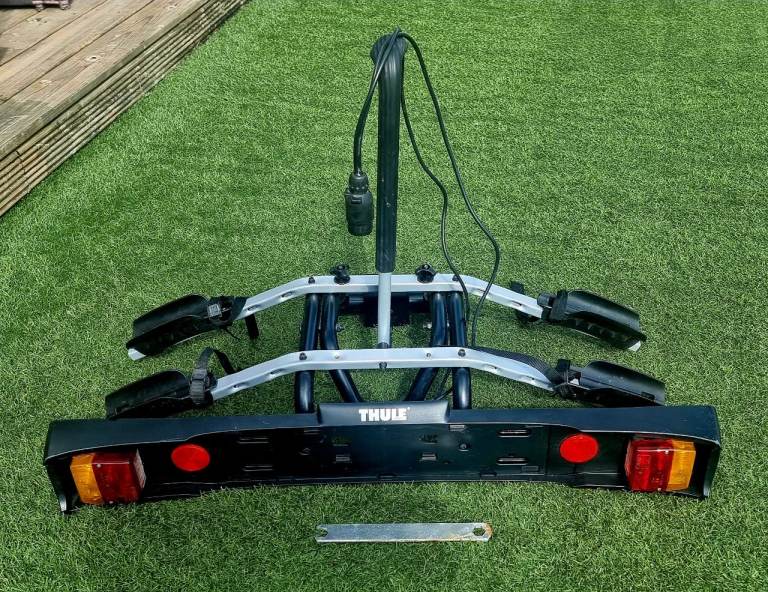 Thule two bicycle tow bar carrier