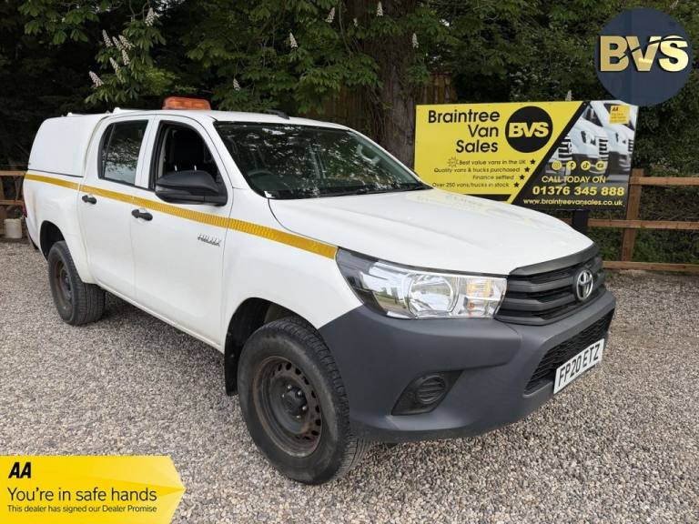 2020 Toyota Hilux 2.4 D-4D Active Pickup Extended Cab 4dr Diesel Manual 4WD Euro 6 (3.5t) (15 PIC...