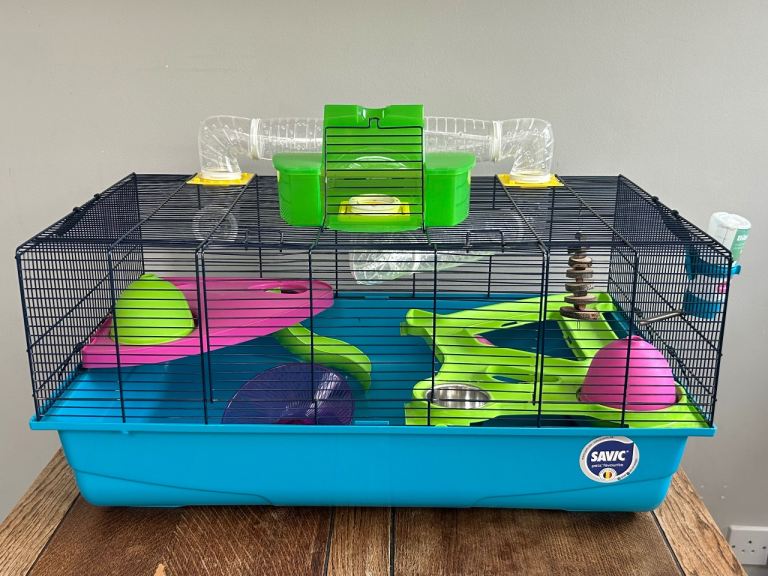 Savic “Hamster Heaven” Large cage and accessories