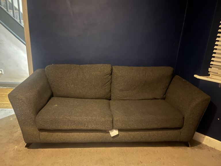 Free Sofa set