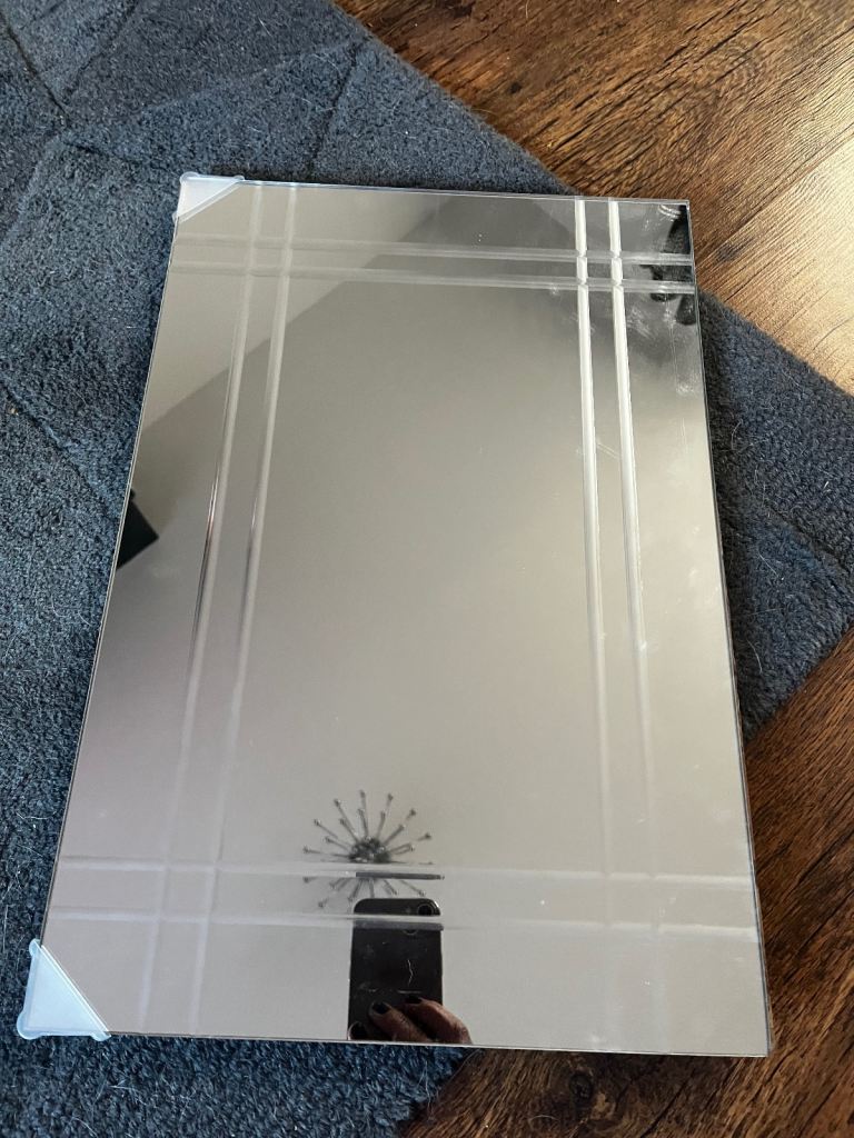 Mirror 