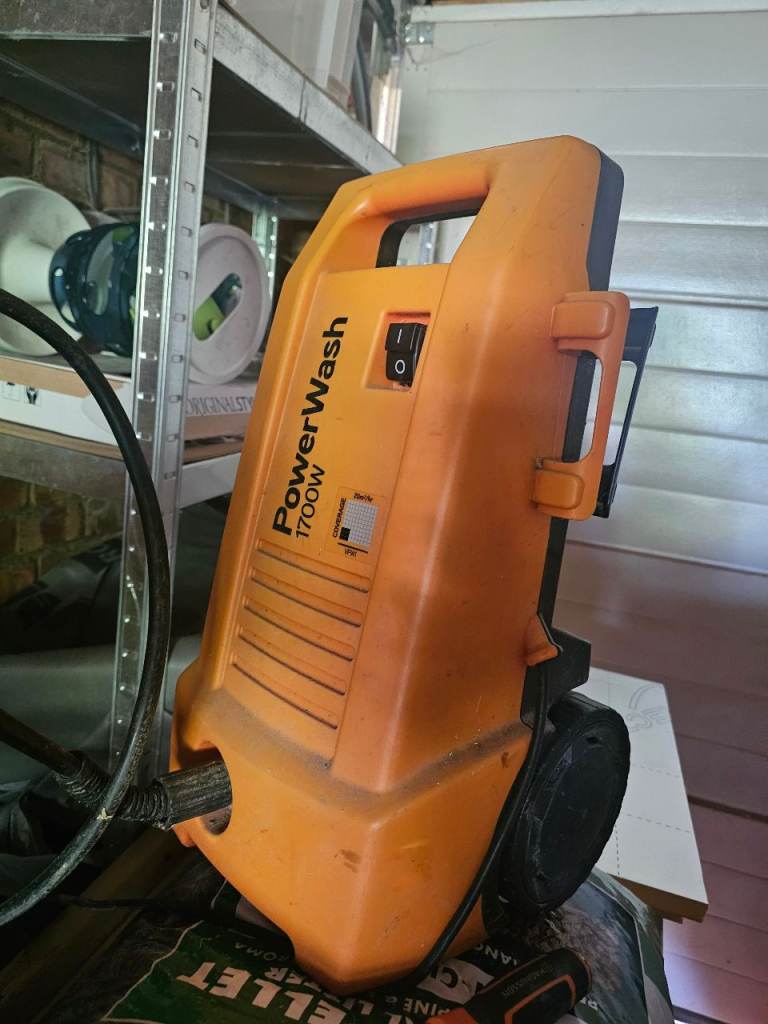 Pressure washer