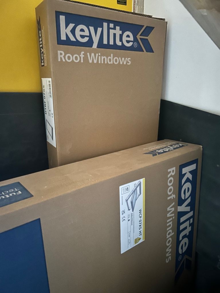 Keylite Rooflight Centre Pivot 55cmx94cm
