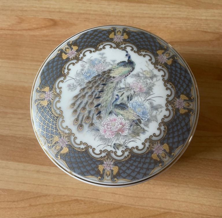Vintage Japanese Porcelain Trinket Box