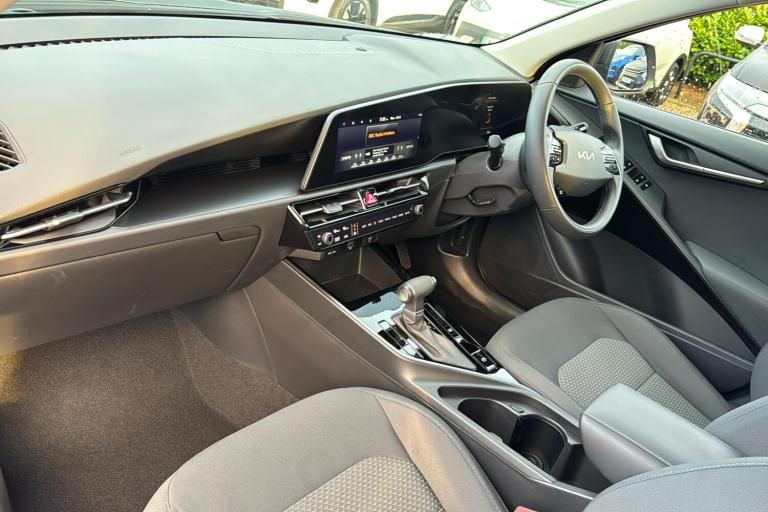  Kia Niro Hybrid 1.6h Gdi 2 Suv 5dr Petrol Hybrid Dct Euro 6 s/s 127 Bhp