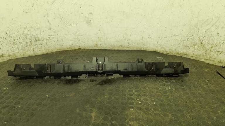 Renault Arkana Rear Bumper Bracket 2020-2025