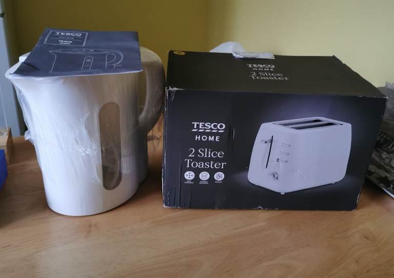 Tesco Home Toaster & Kettle – New (£16 for both)