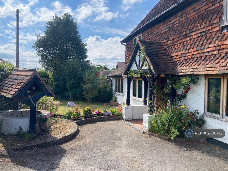 1 bedroom in High Road, Dartford, DA2 (#2706772)